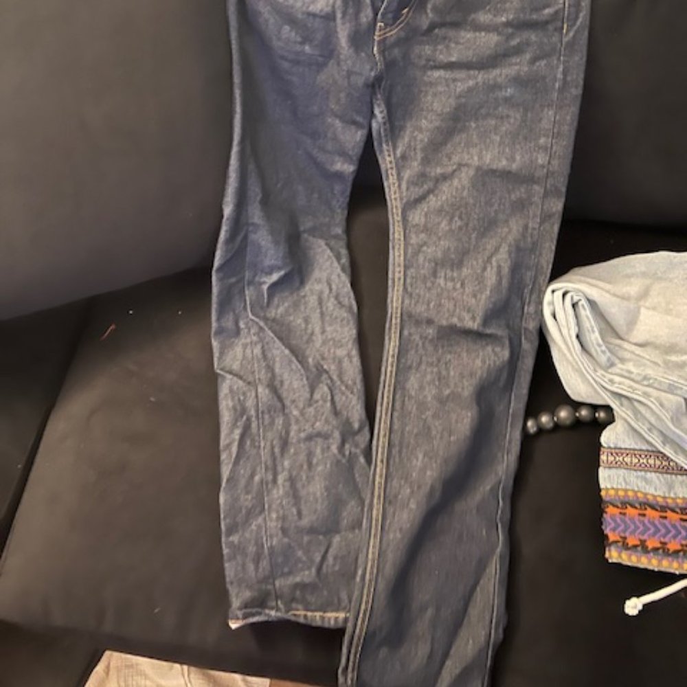 LEVIS - Picture 3 of 3